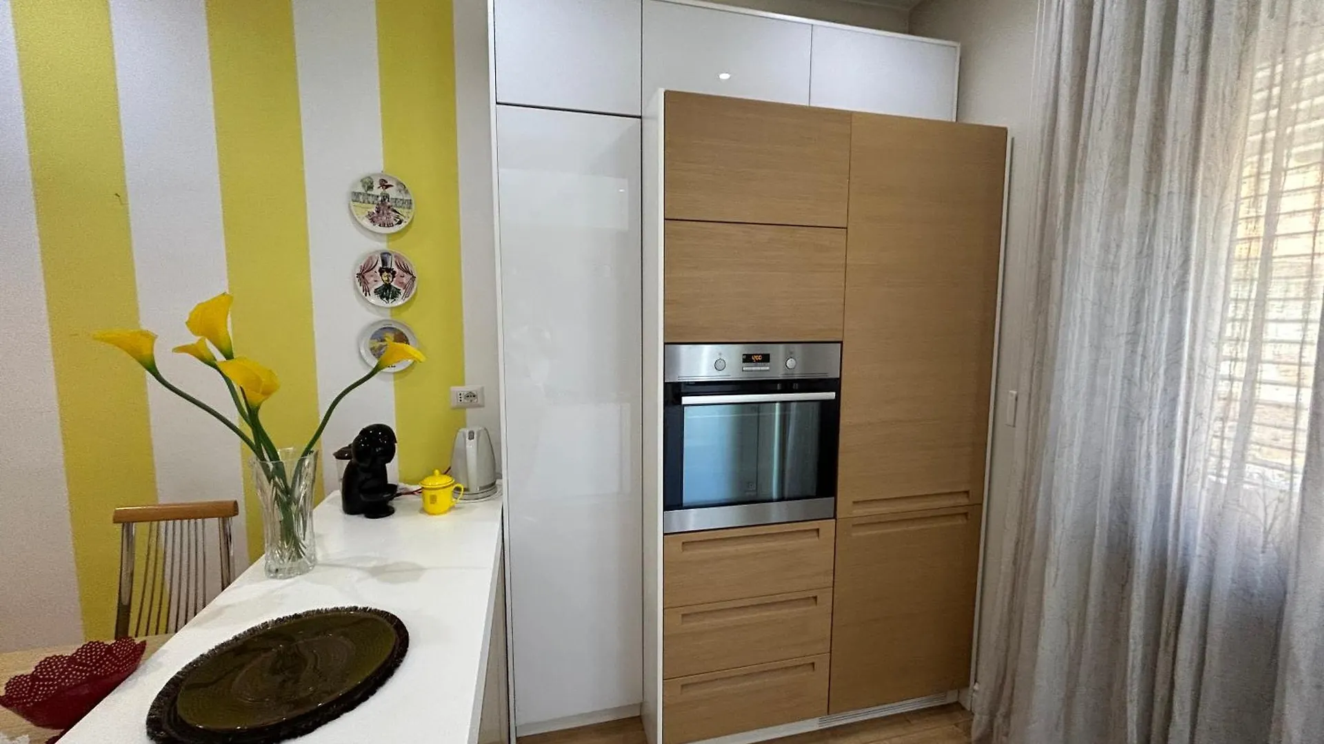 Sun Apartment In The Heart Of Tirana Albanie